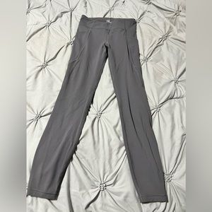 Athleta girls size L/12 leggings- like new only washed